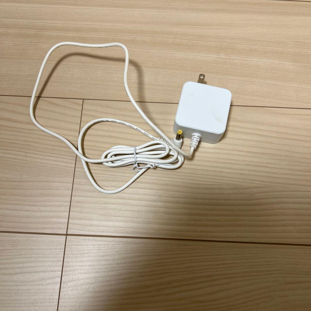 全自動猫トイレ　小型自動クリーニング猫用トイレ 丸型 ホワイト