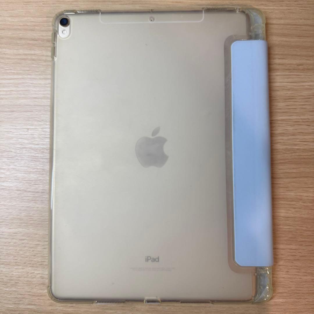 iPad Air 2（ドコモ回線のみ・SIMロックあり・128GB） ゴールド