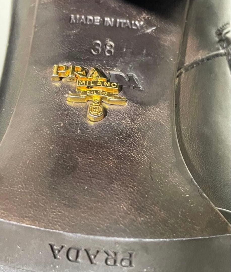 PRADA プラダショートブーツ