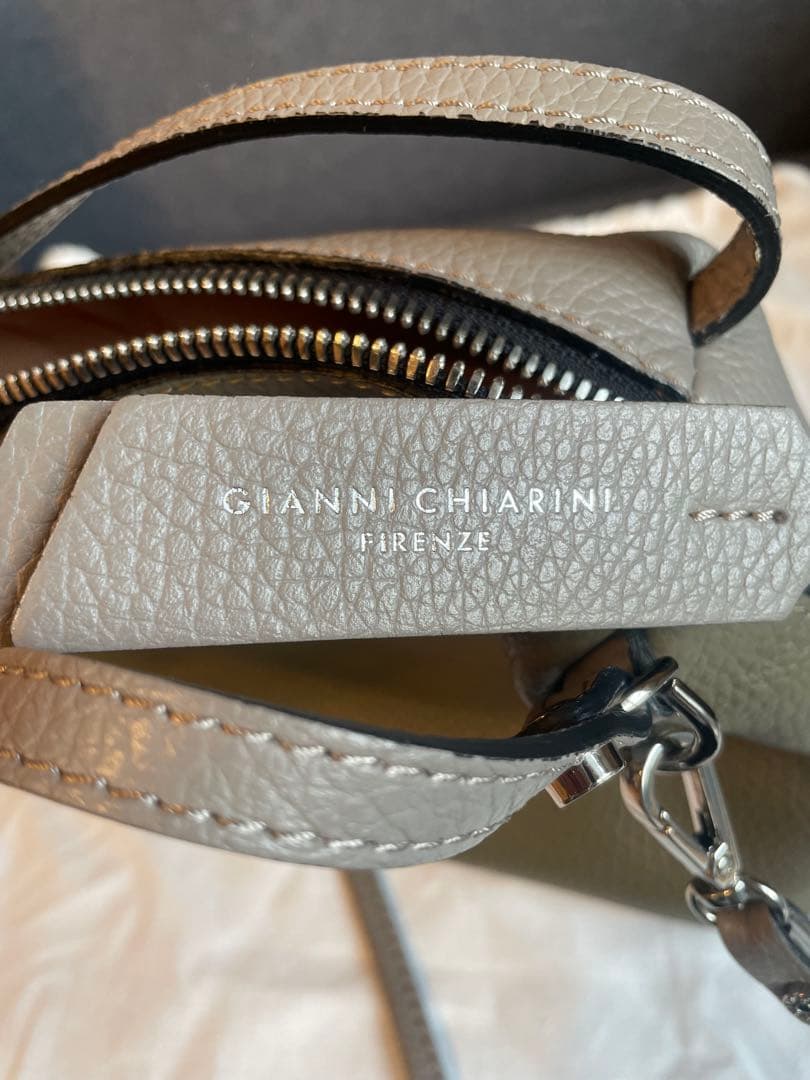 GIANNI CHIARINI ショルダーバッグ アリファm