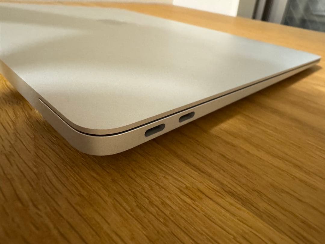 Apple MacBook Air M1 （2020 ） シルバー