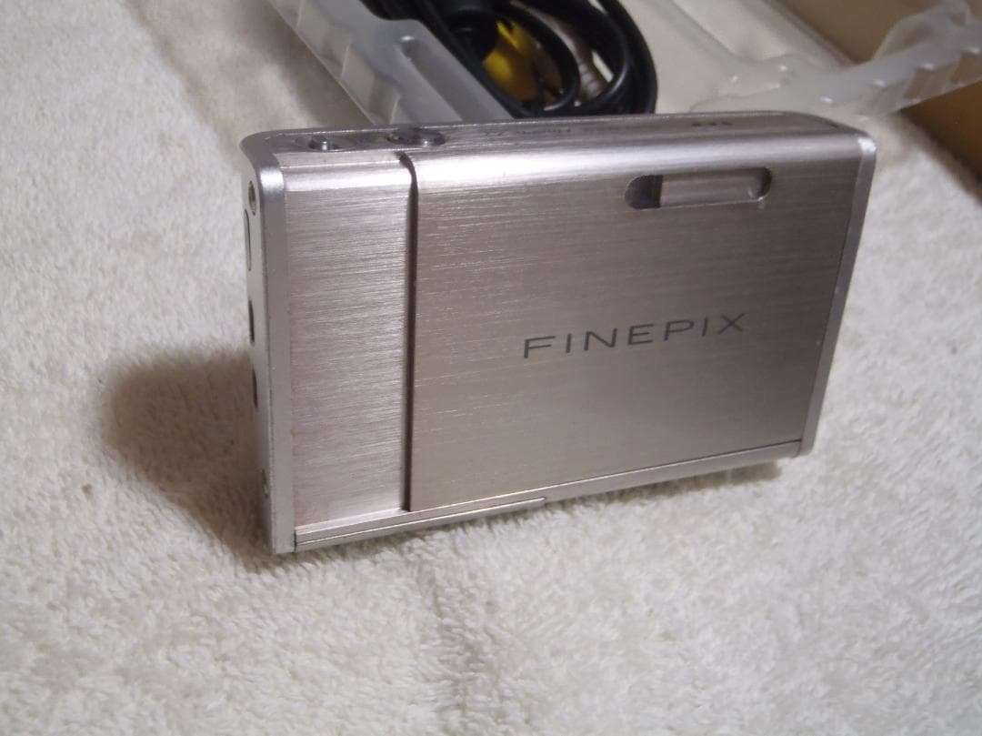 ❤️動作品★２台❤️ニコン L110電池式★富士フィルム Z2今は箱など付属品有