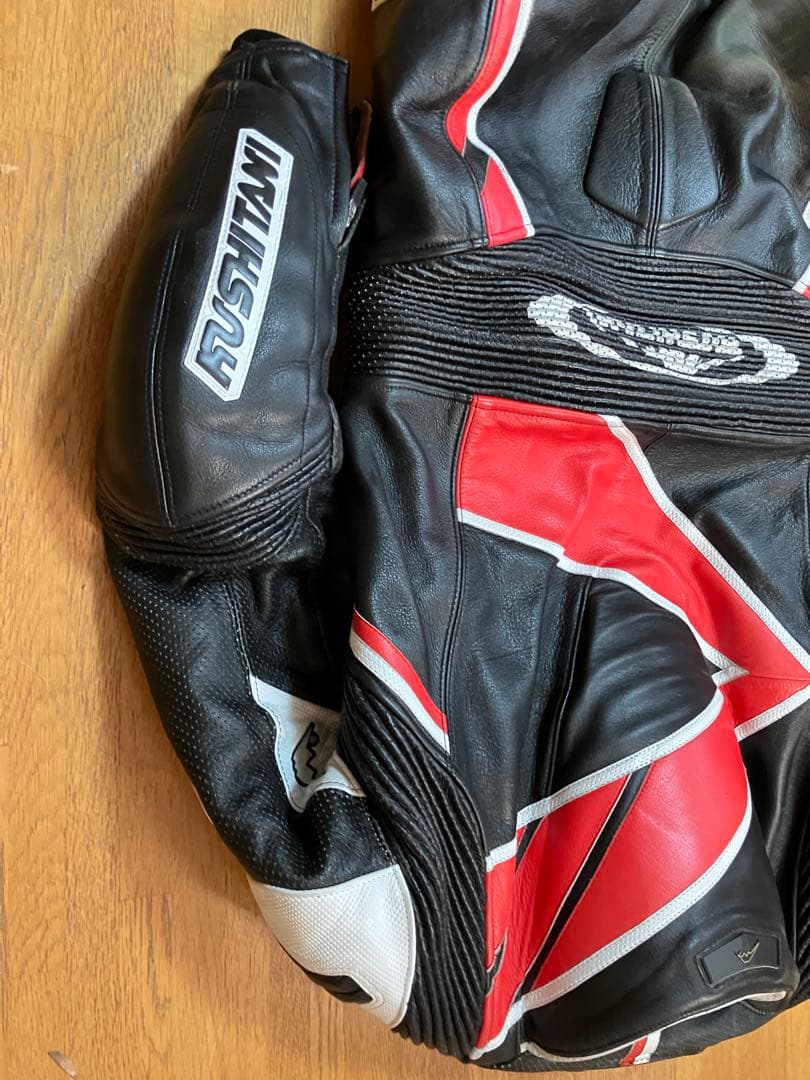 クシタニ　革ツナギ Kサルトスーツ　ジャンク　バイクジャケット　レーシングスーツ