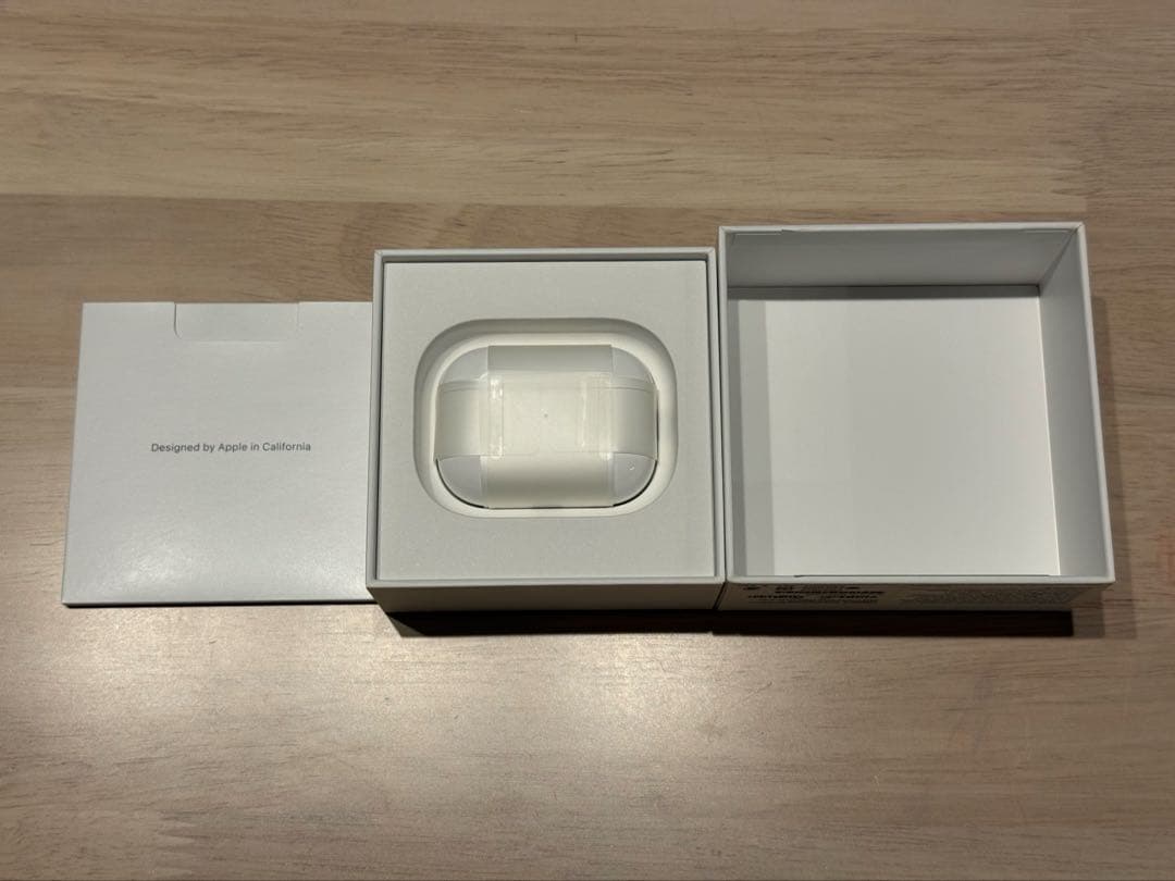 送料込/美品 AirPods Pro2 ※Lightning