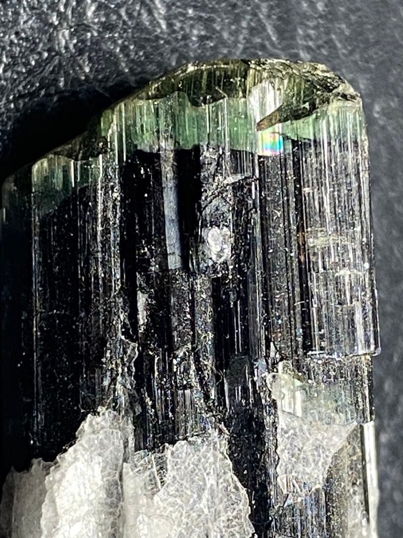 ブラックトルマリン　水晶　共生　52.6g