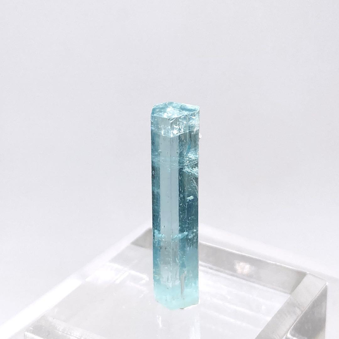 な*こ様 アクアマリン　ベリル　原石　鉱物標本　天然石　 　311