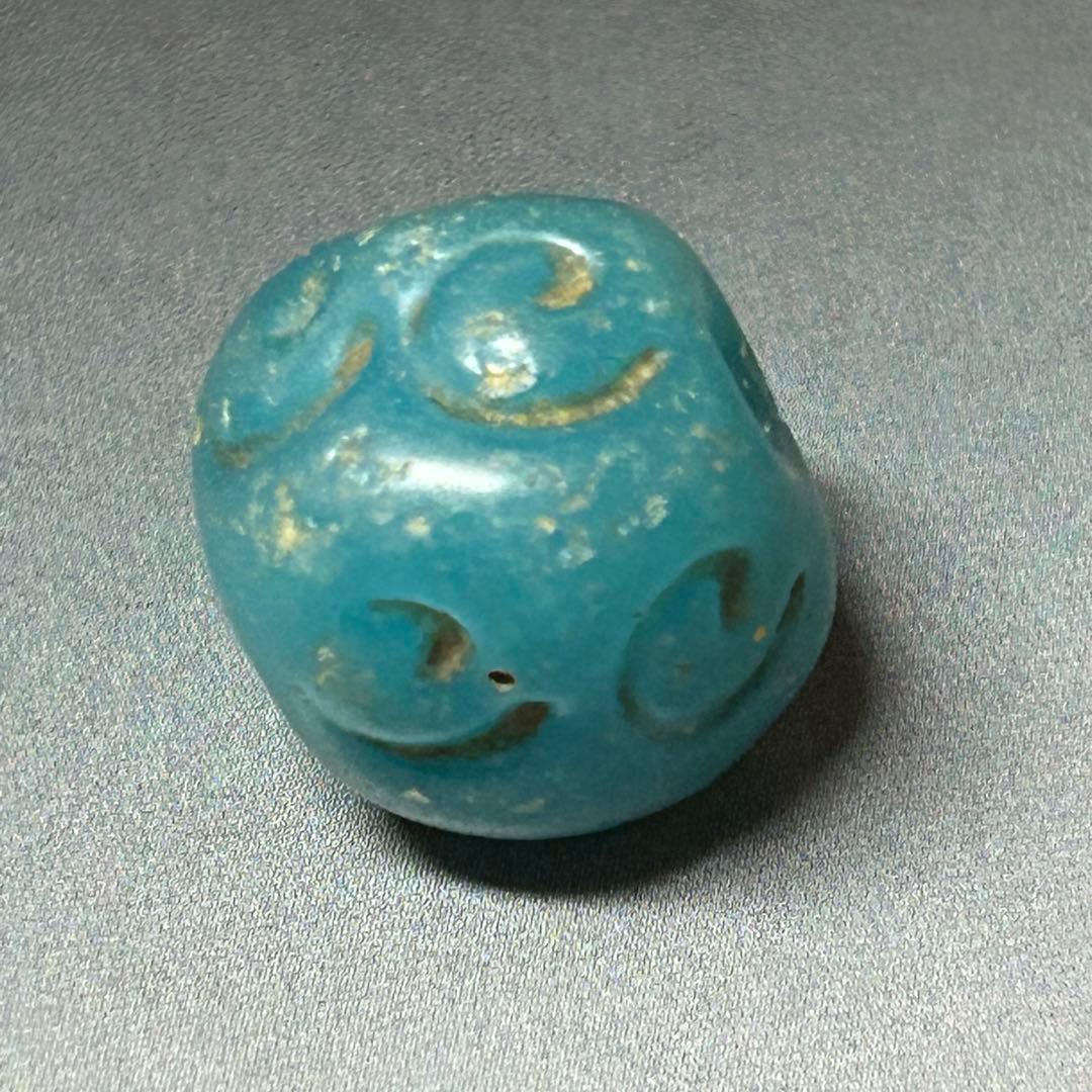 とんぼ玉