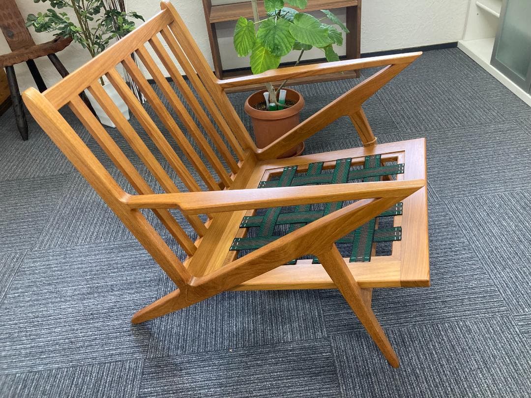 CHLOROS Triangle Arm 1-Seater Sofa クロロス