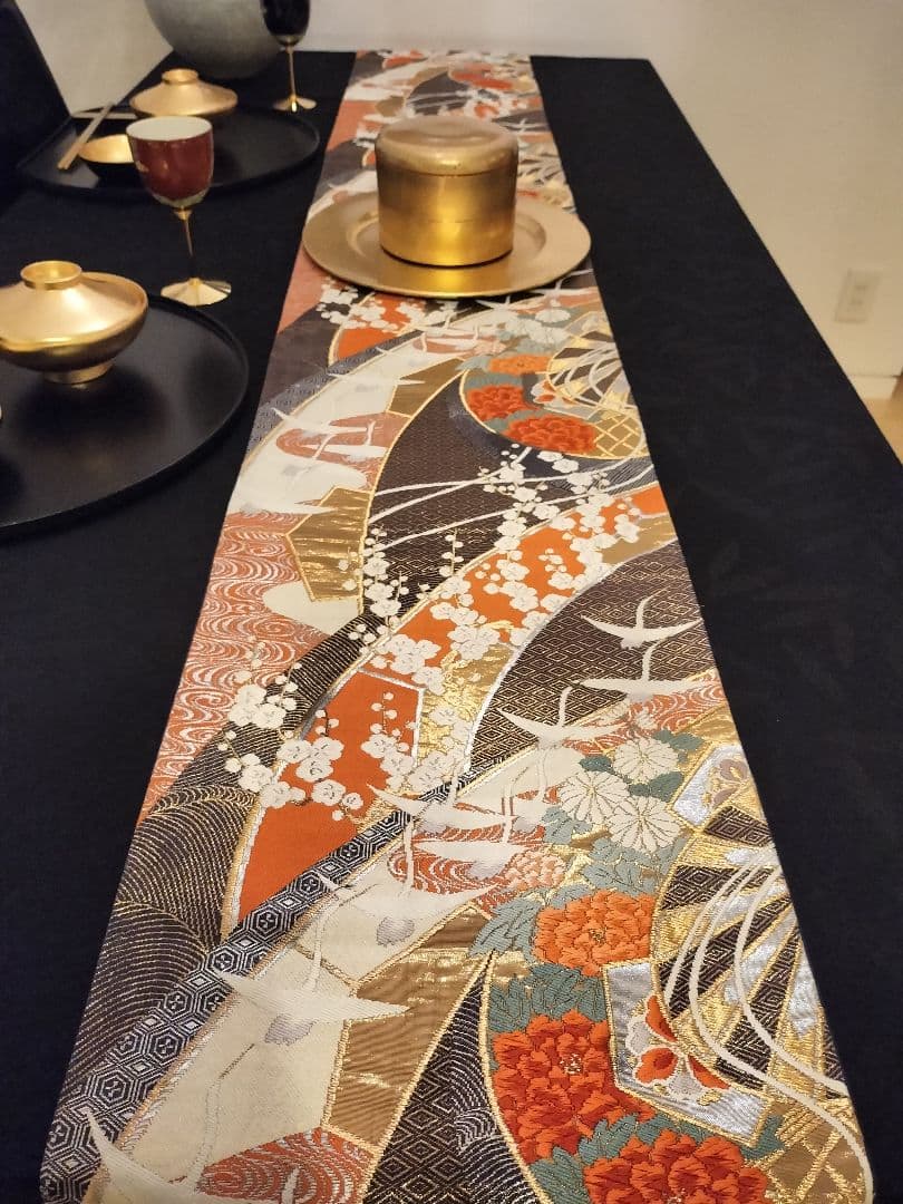 A683★逸品‼️純金箔 24K‼️ひな祭り‼️正絹テーブルランナー2m12cm
