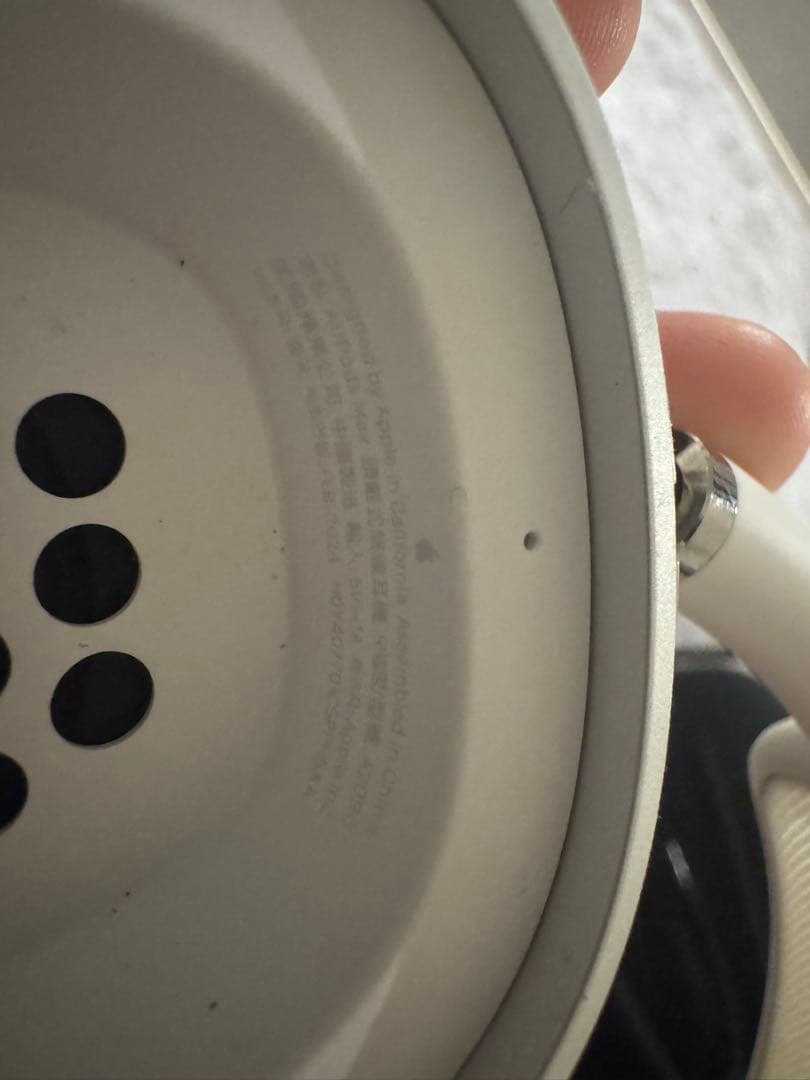 シルバー ワイヤレスヘッドフォン 本体