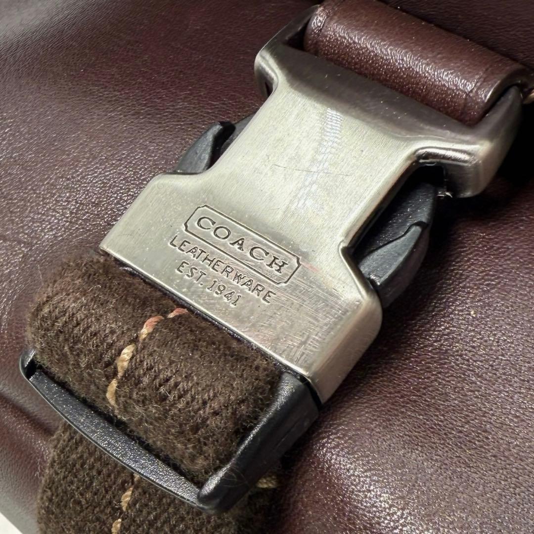 《入手困難》コーチ メッセンジャーバック レザー フラップ 斜めがけ