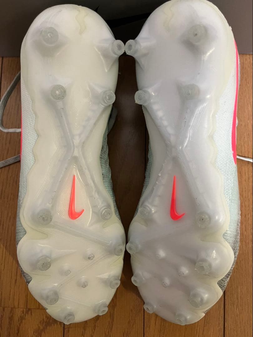 NIKE ファントム GX2 エリート AG-PRO 24.5cm