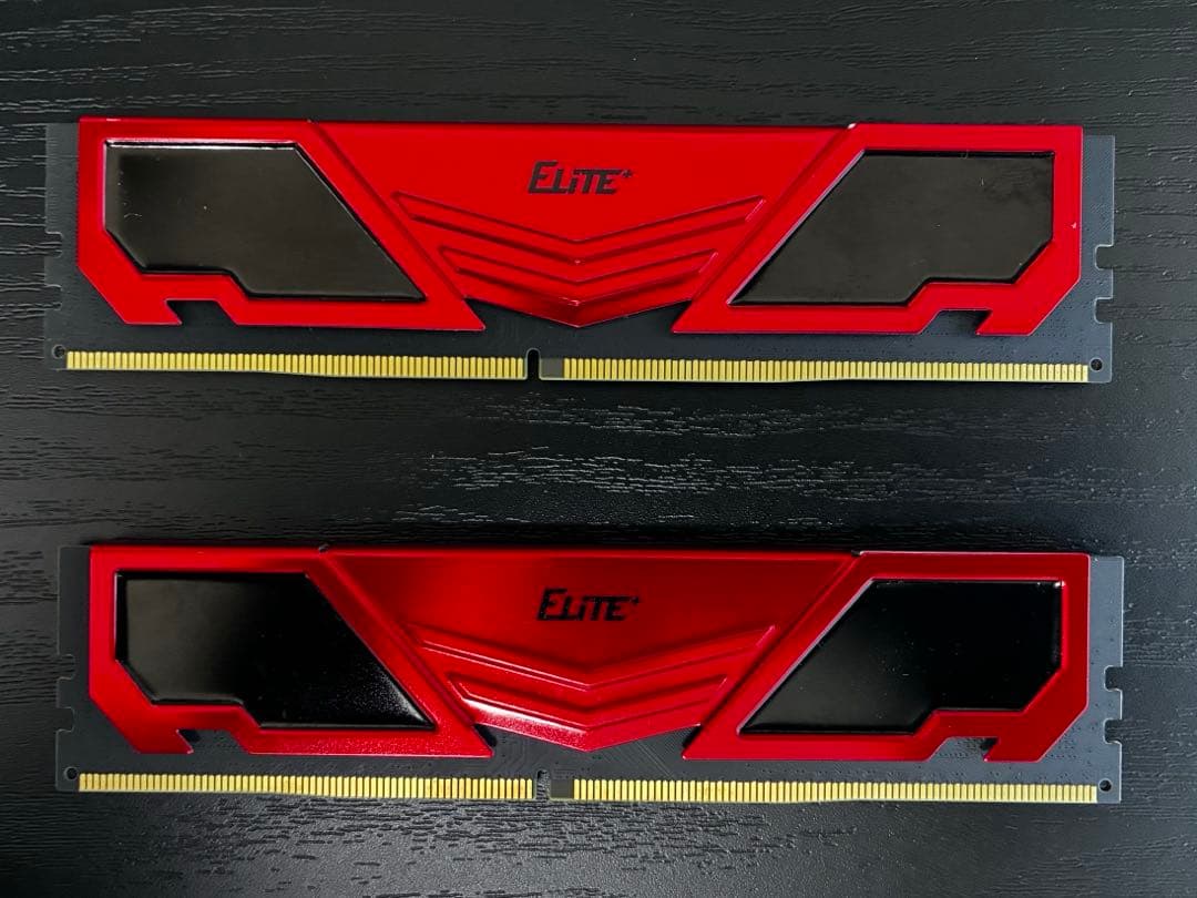 TEAMGROUP DDR4 3200MHz 16GB (8GBx2枚)