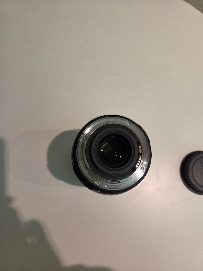 最終お値下げ　Canon EFS 18-200mm 　ズームレンズ