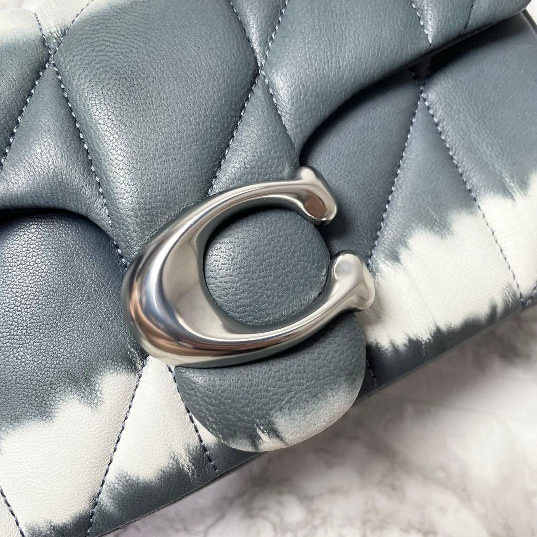 ★ コーチ タビー キルティング　タイダイプリント ショルダーバッグ　チェーン