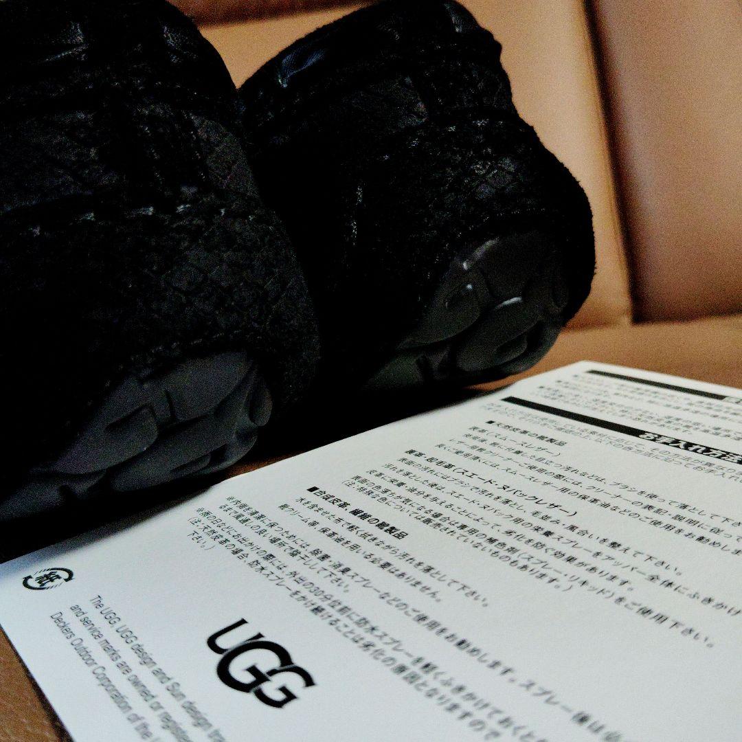 UGG W DAKOTA EXOTIC SCALES ブラック 6.5