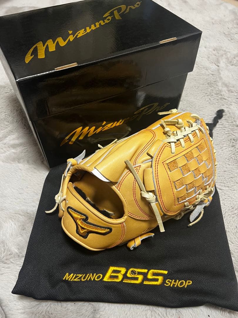 Mizuno Pro 硬式グローブ 投手