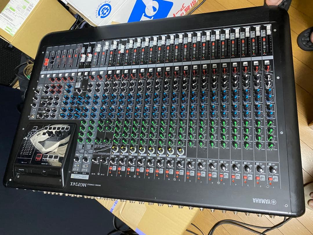 YAMAHA MGP24X 24CHアナログミキサー ヤマハ