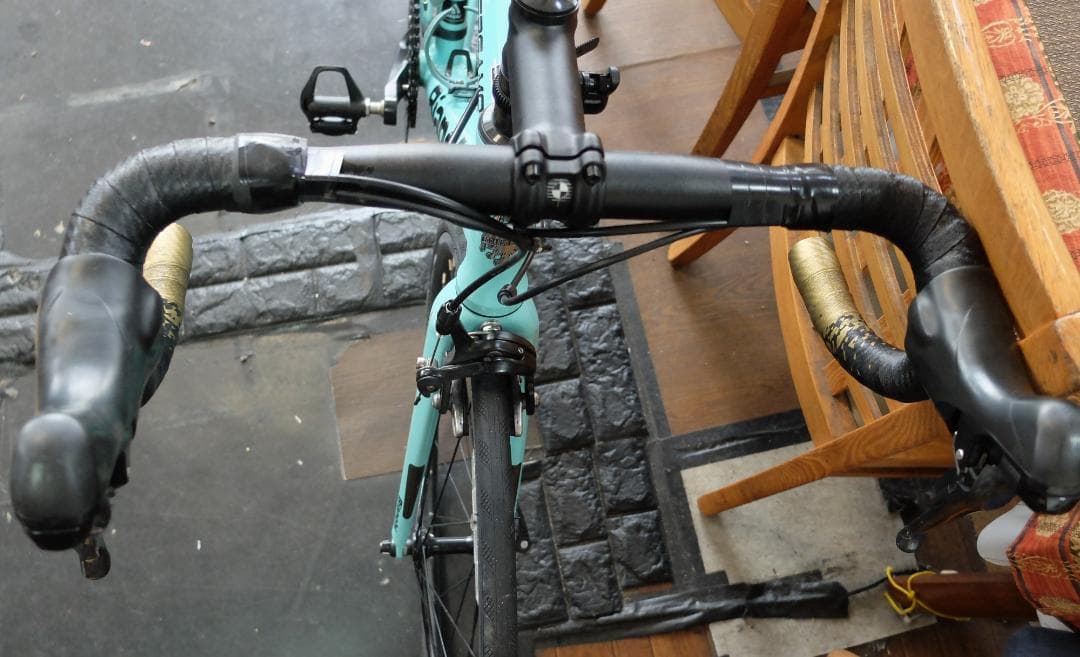 Bianchi アクアブルー ロードバイク