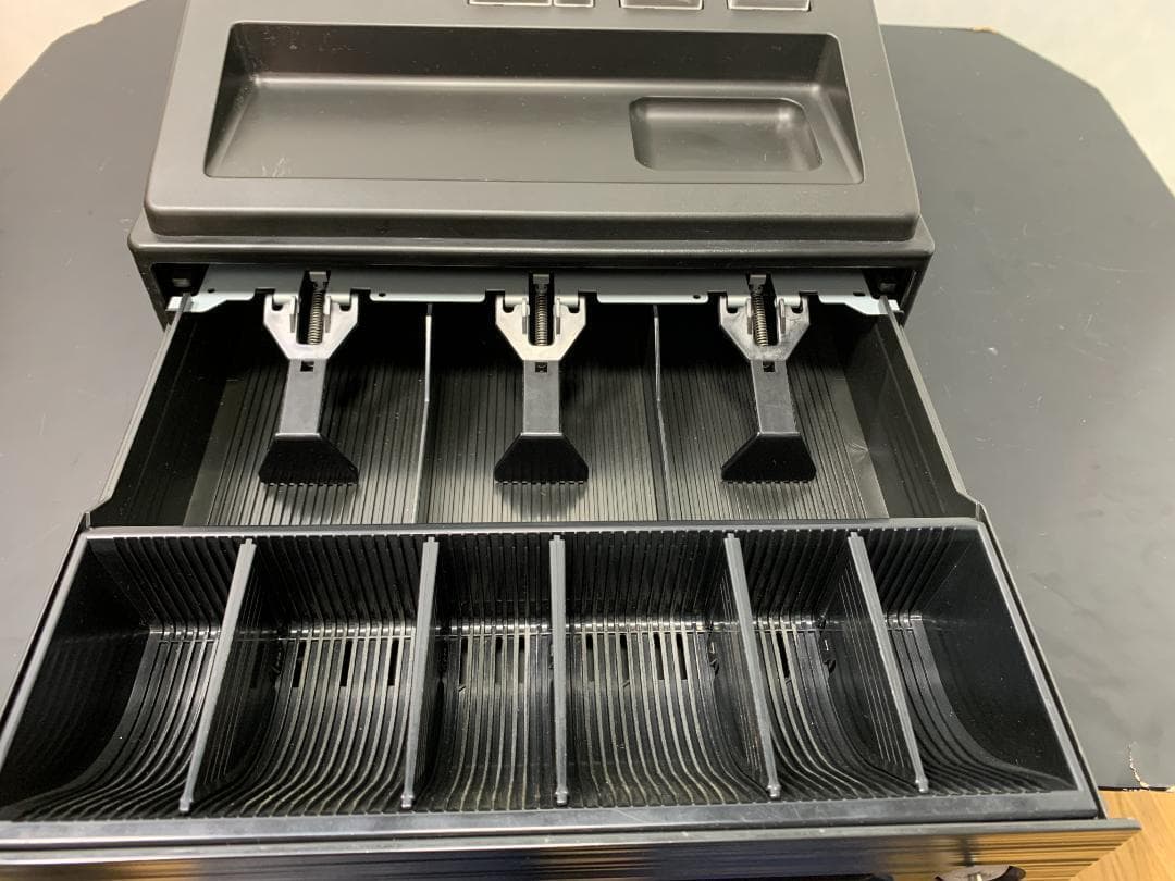 Y♦595 シャープ 電子レジスタ XE-A147-B