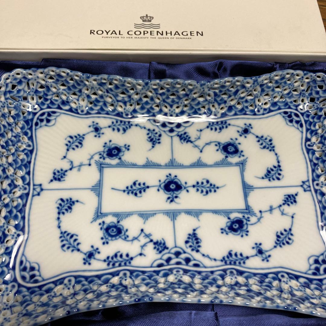 ロイヤルコペンハーゲン　ブルーフルーテッド　ダブルレース　スクエアプレート
