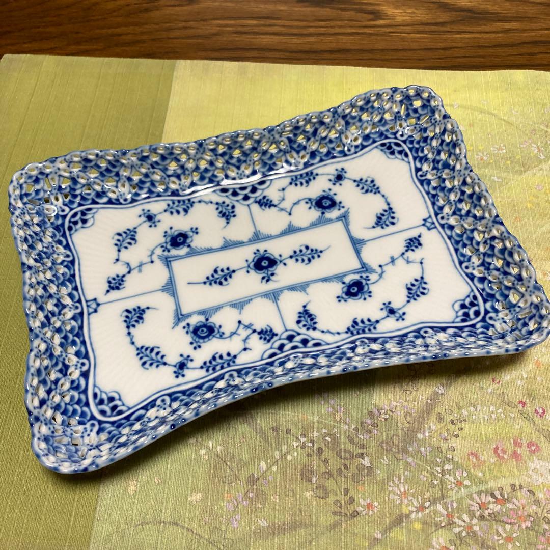 ロイヤルコペンハーゲン　ブルーフルーテッド　ダブルレース　スクエアプレート