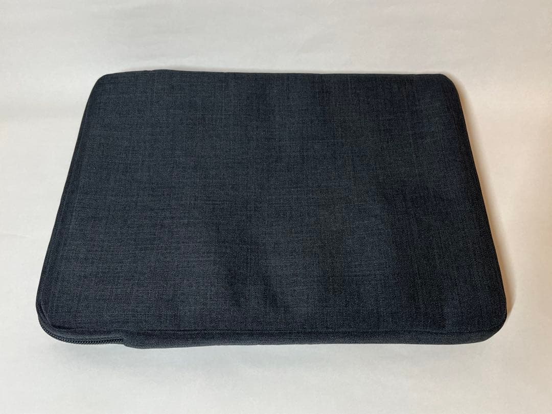 【匿名配送】MacBook Air (2020/M1) 16GB / 256GB