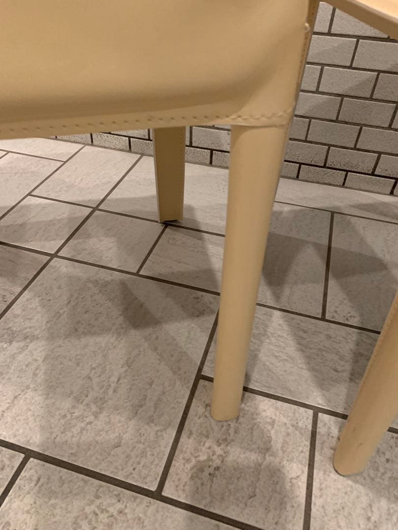 MADEイタリア製／Arper総本革アルペール2脚セット