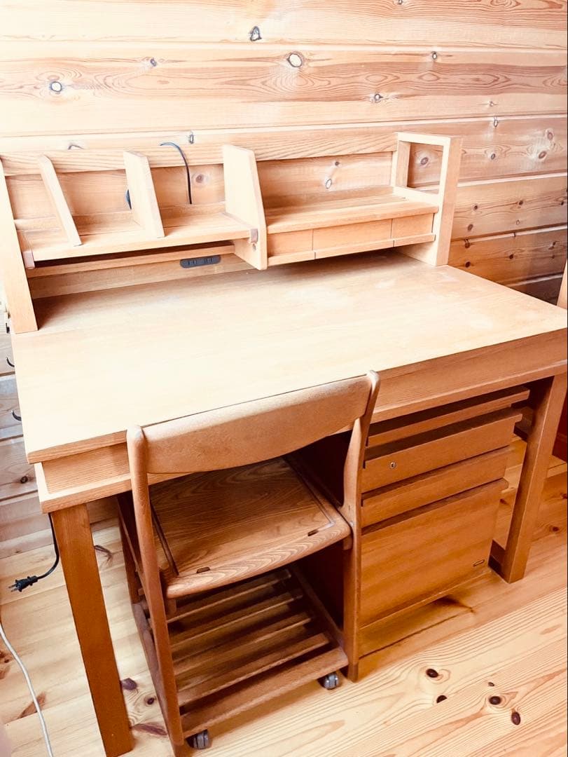 マルニ木工　天然木　学習机　デスク　高級学習机