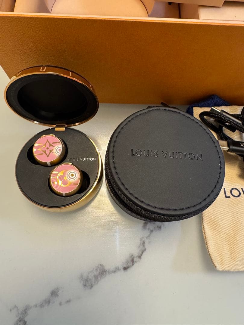 Louis Vuitton ワイヤレスイヤホン