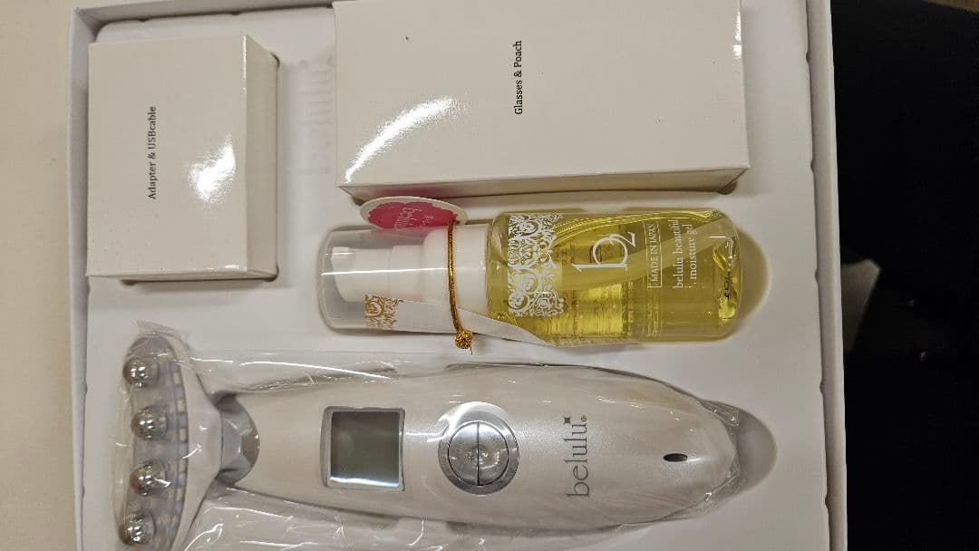 belulu Rebirth KRD1033N-WT 美顔器