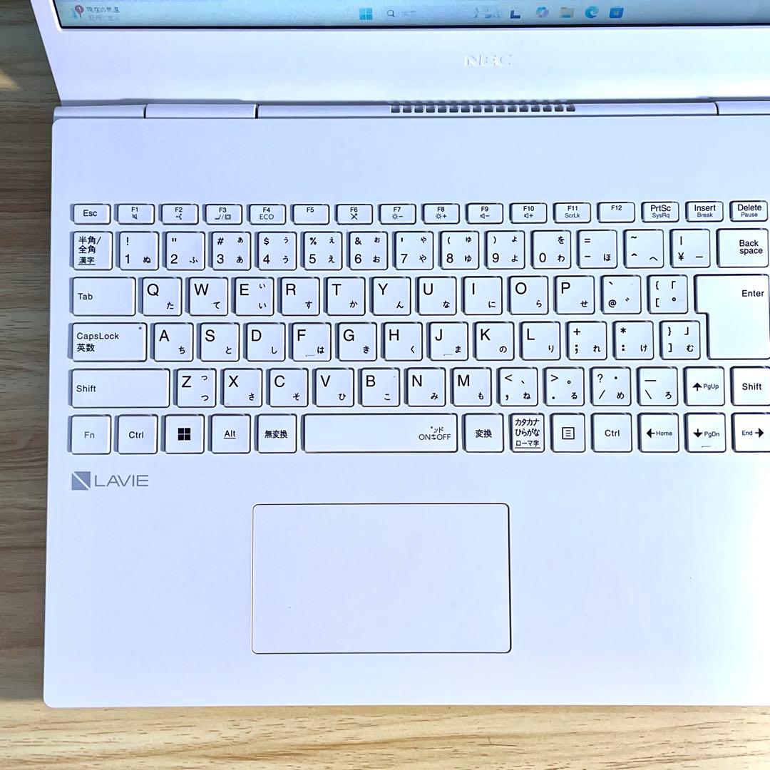 Windowsノート本体 NEC LAVIE N15/Ryzen7 5700U/16GB/SSD512GB