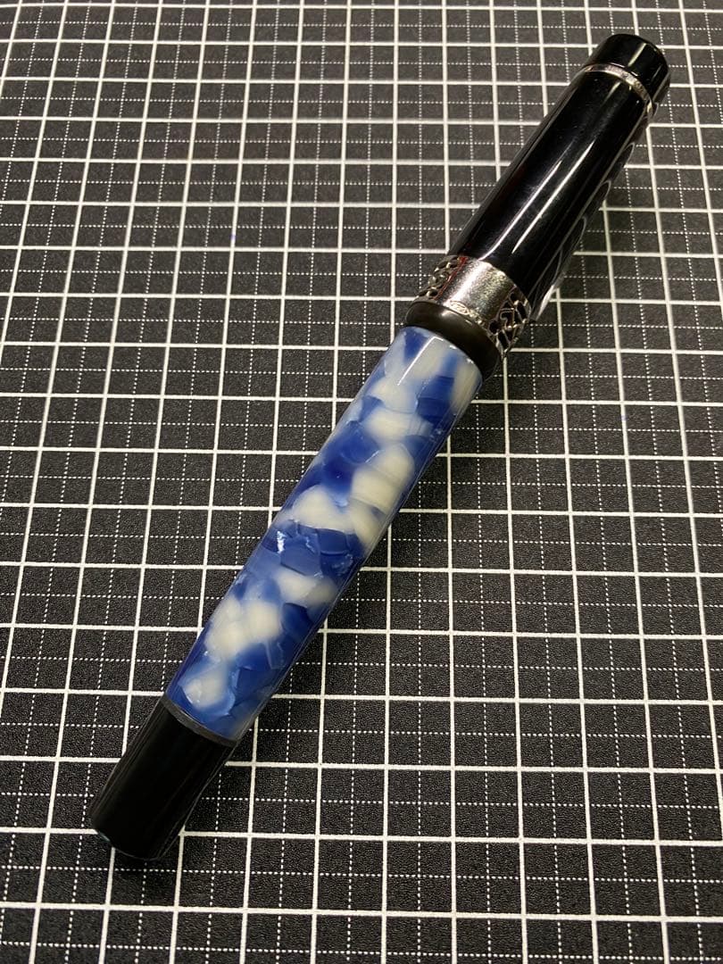 DELTA #365 Millennium Blue-ice 万年筆　字幅M