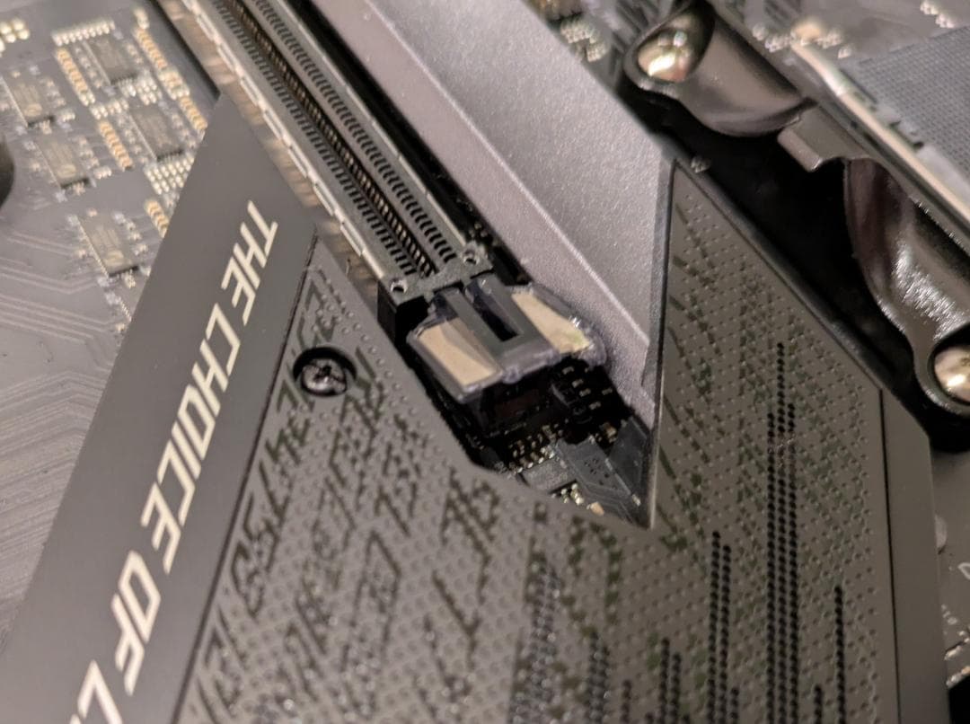 マザーボード Asus ROG STRIX X570 F-GAMING