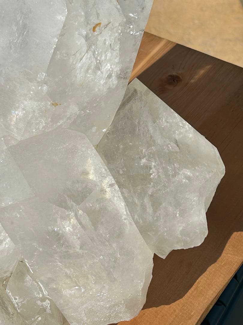 最高品質の水晶ブラジル　レインボー入143万‼️春の大特価