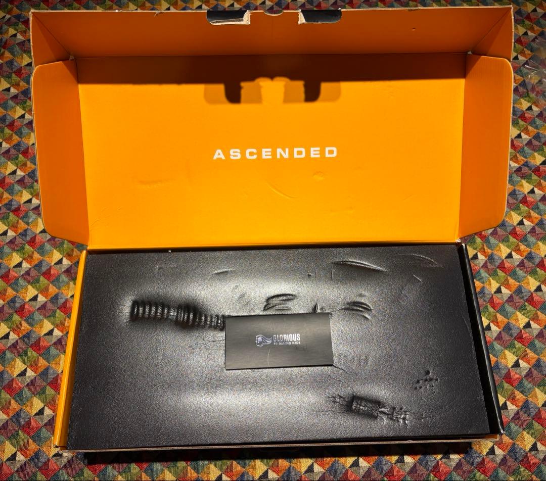 Glorious GMMK Pro 75% メカニカルキーボード