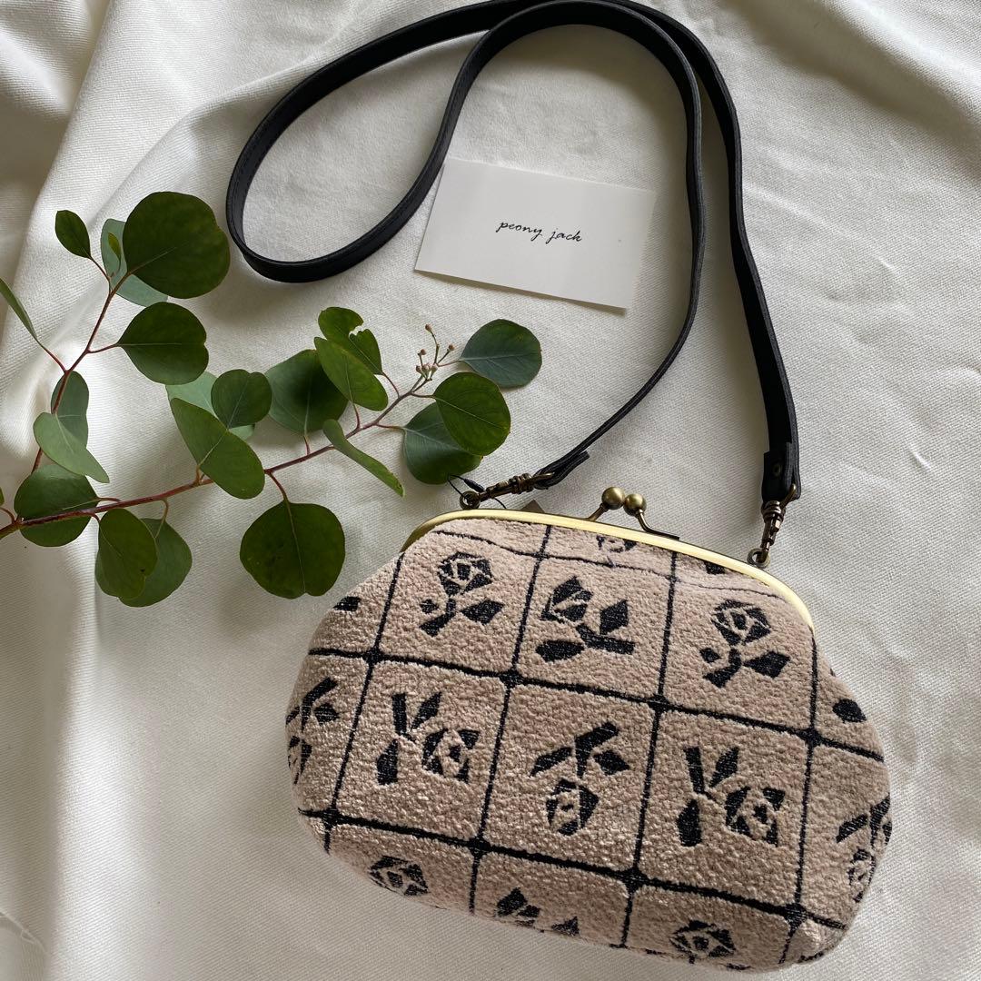 お値下げ❗️完成品✨ lulu small ショルダー　がま口　ミナペルホネン