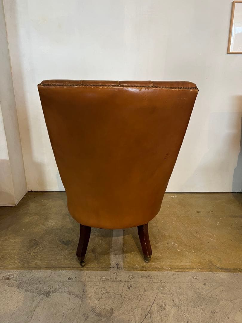 カールトンチェア