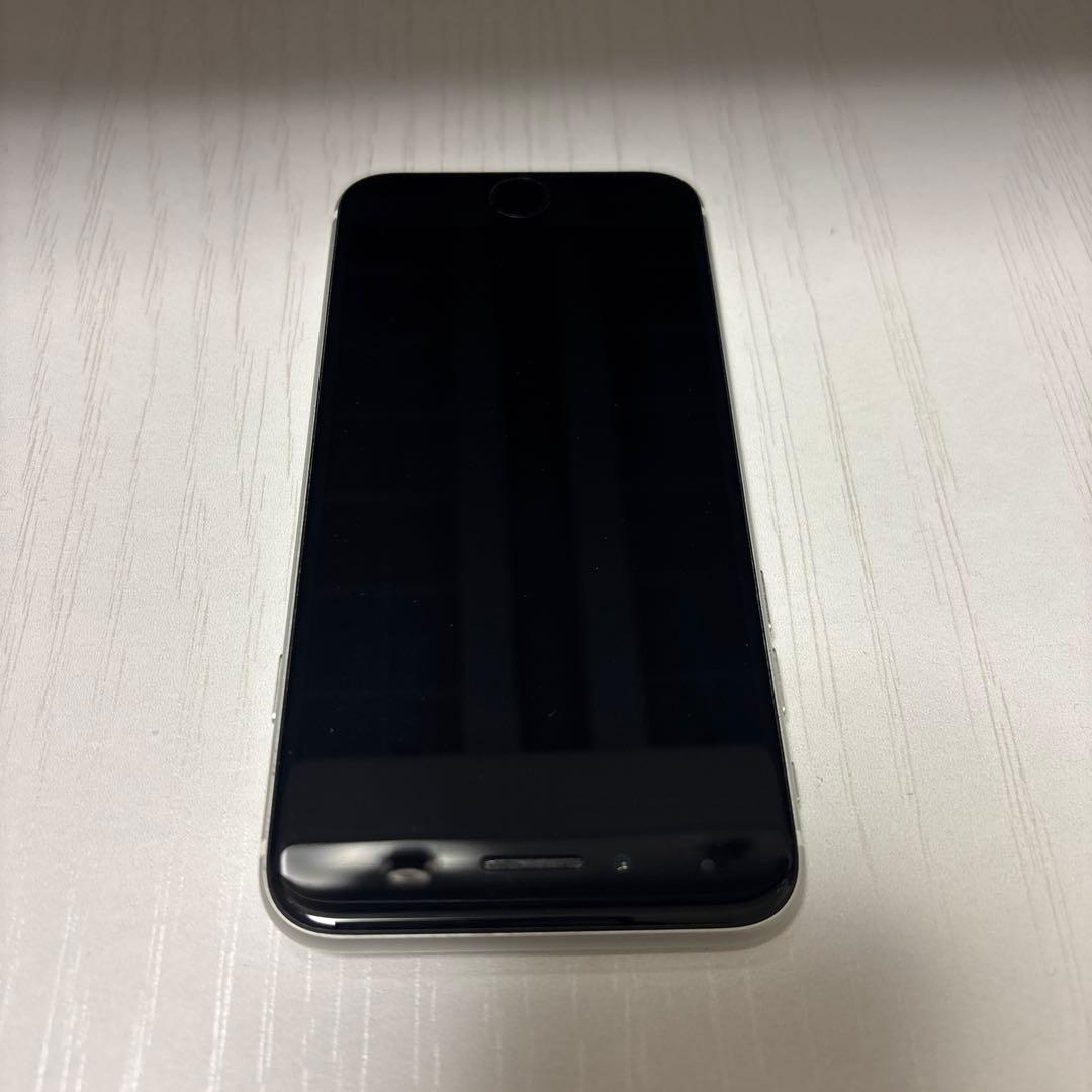 Apple iPhone SE第二世代 ケース2個おまけ付き