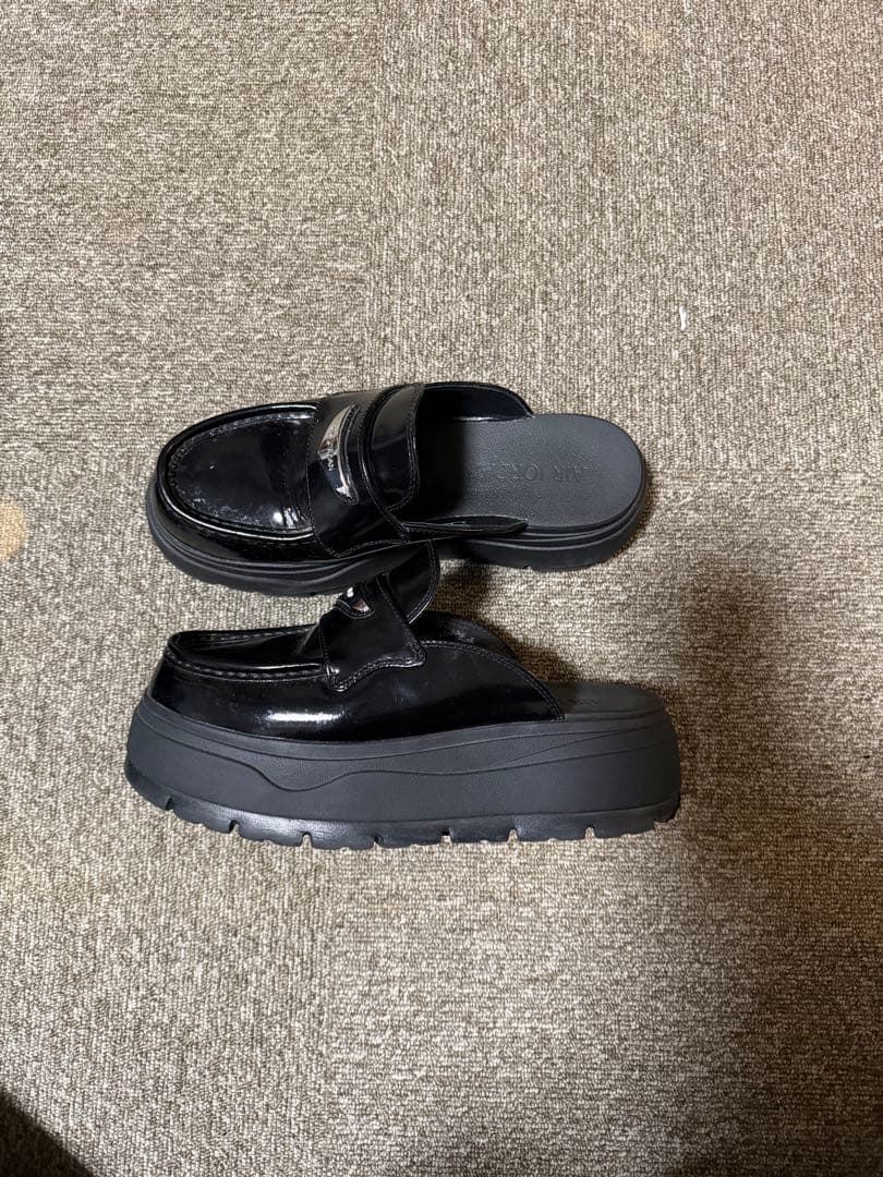 【24時間発送】NIKE エアジョーダン　ミュール　ブラック厚底ローファー