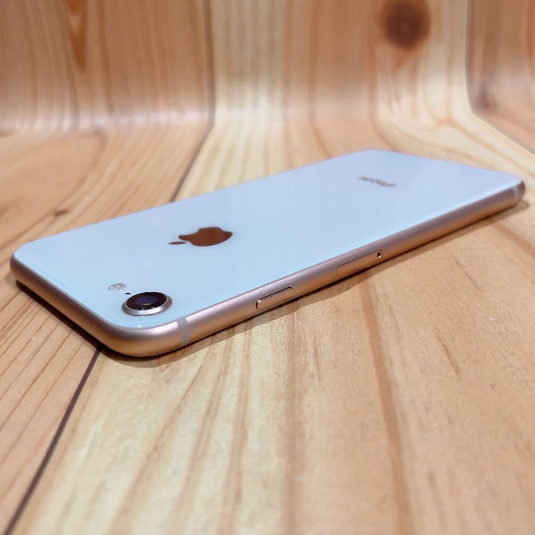 SIMフリー 本体 iPhone 8 64 GB ゴールド 160 電池良好