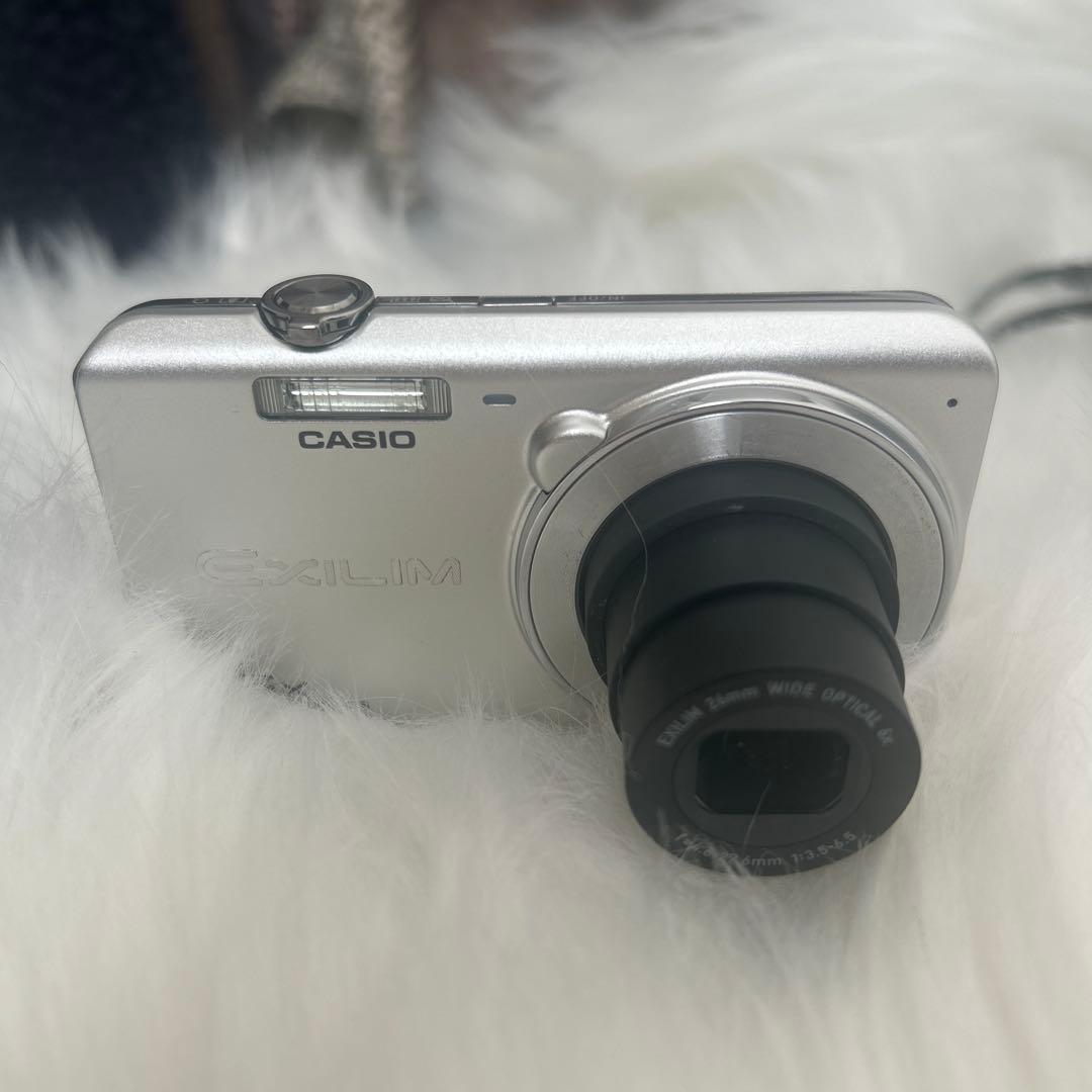 CASIO EXILIM ex-z900デジタルカメラ 動作確認済み