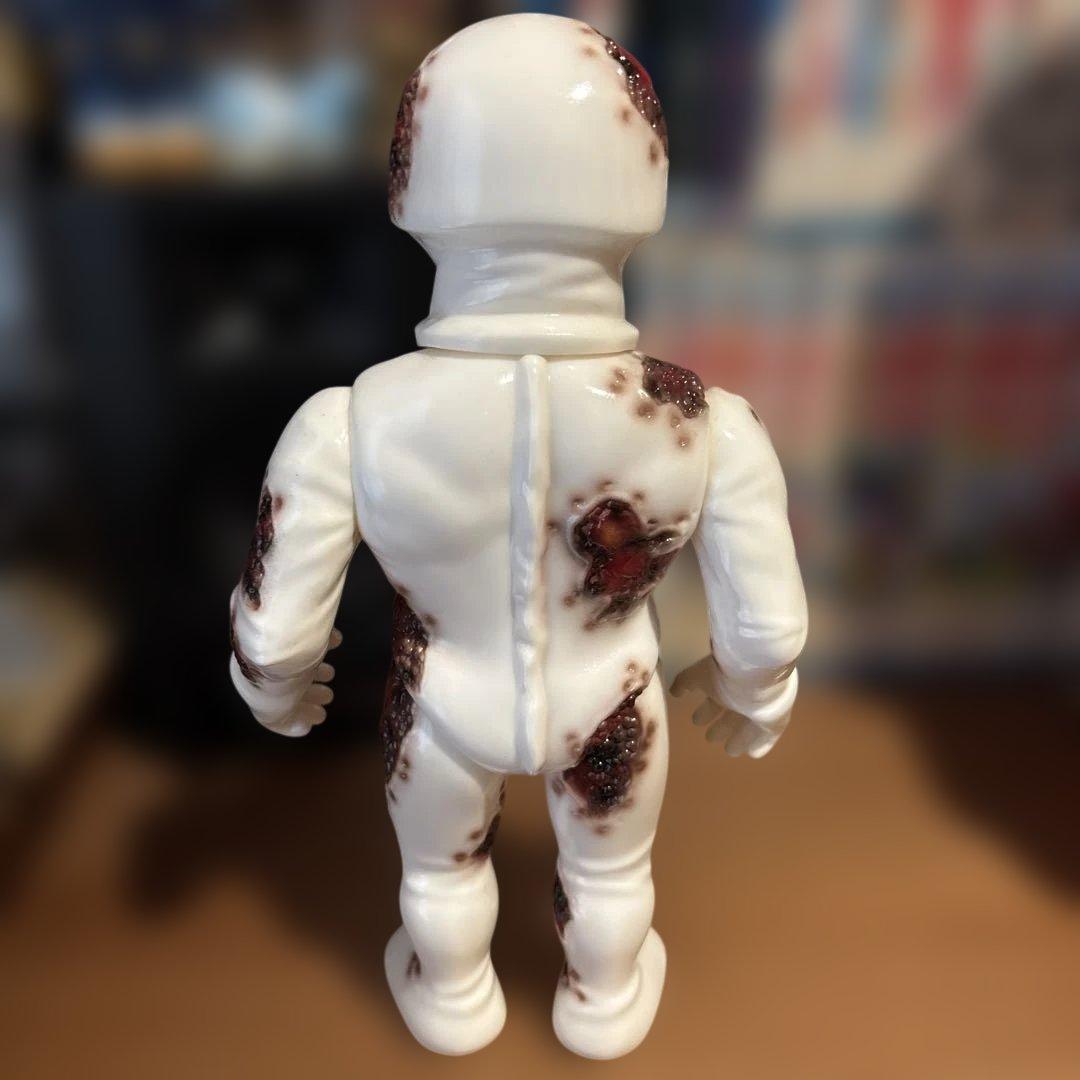 ブラドサカー星人 ソフビ UNKNOWN MAKER