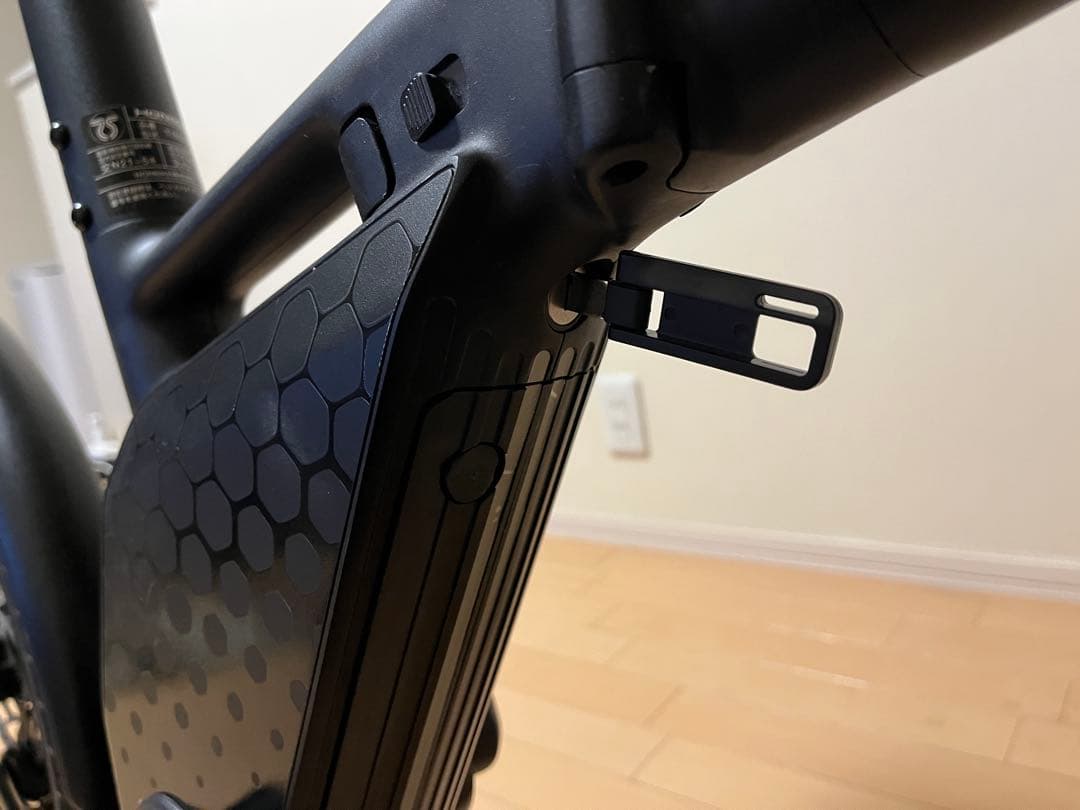 HONBIKE 電動アシスト自転車（BLACK/BLACK）