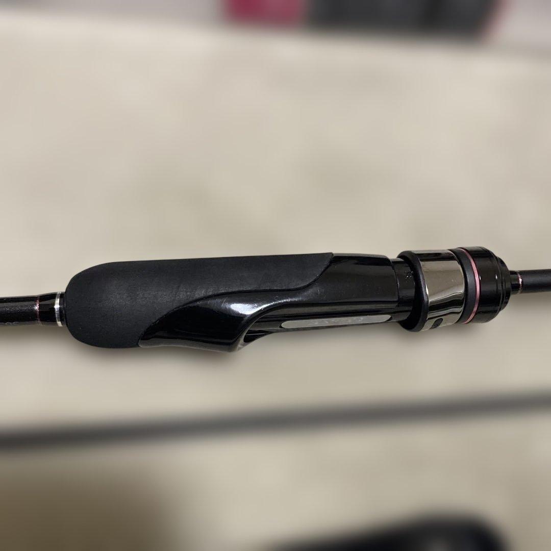 ホゲ【美品】LUXXE 宵姫爽S63UL-solid