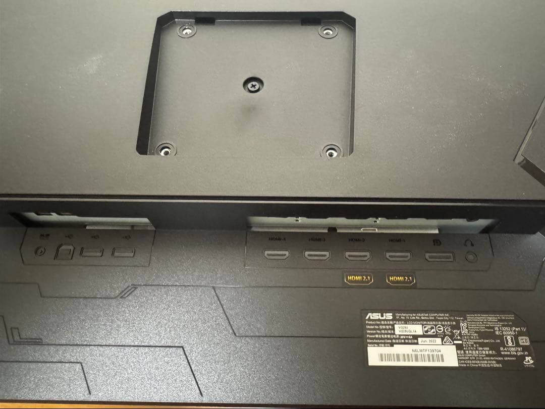 TUF Gaming VG28UQL1A 28インチ 4K 144Hz