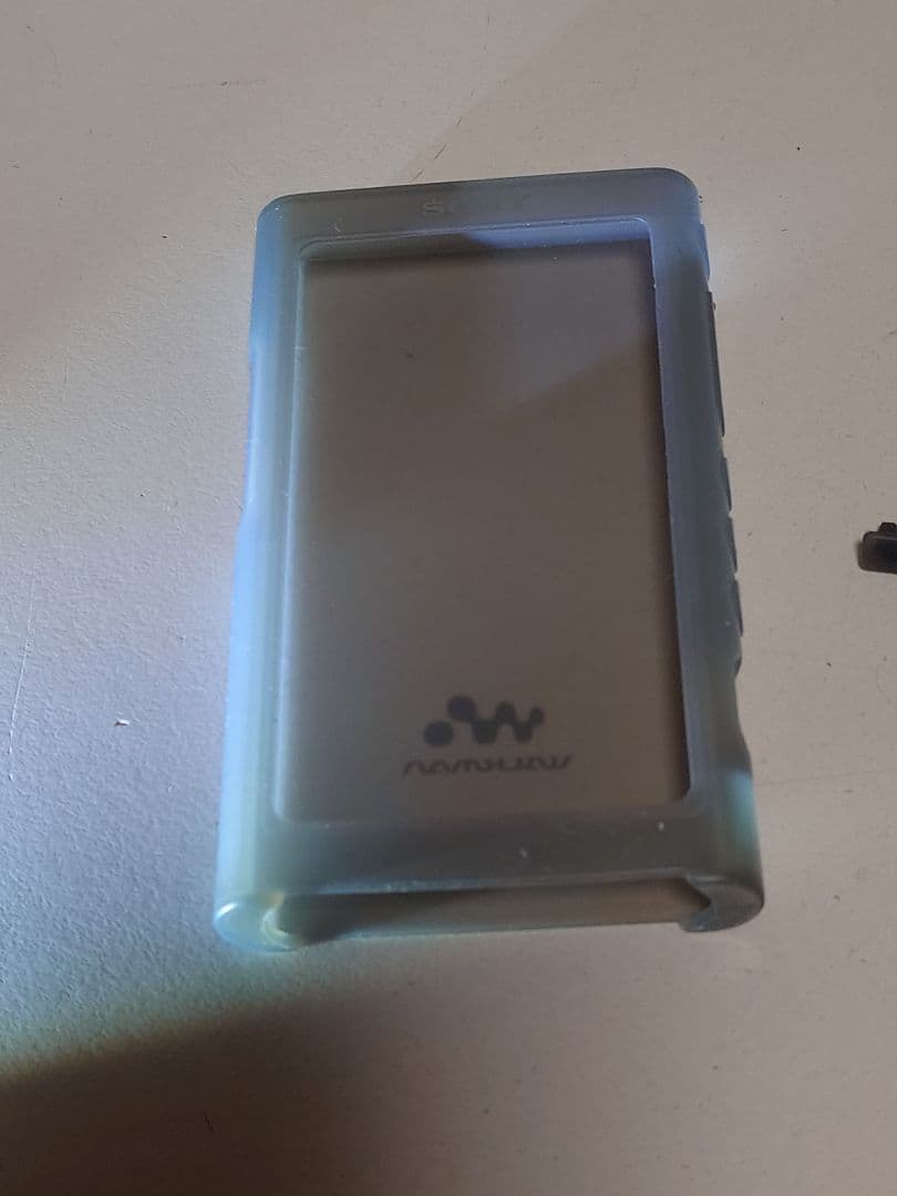 【美品】SONY ウォークマン NW-A55 16GB シリコンカバー付き