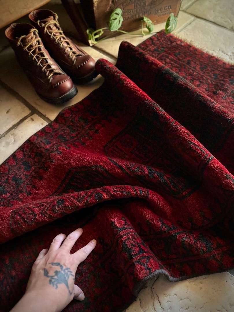 トライバルラグ　ヴィンテージラグ　アフガンラグ　トルクメン　エルサリ　手織り美品