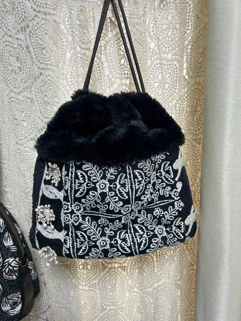 にゃんこ大好き ミナペルホネンハンドメイドブガッティ＆ファーバッグセット