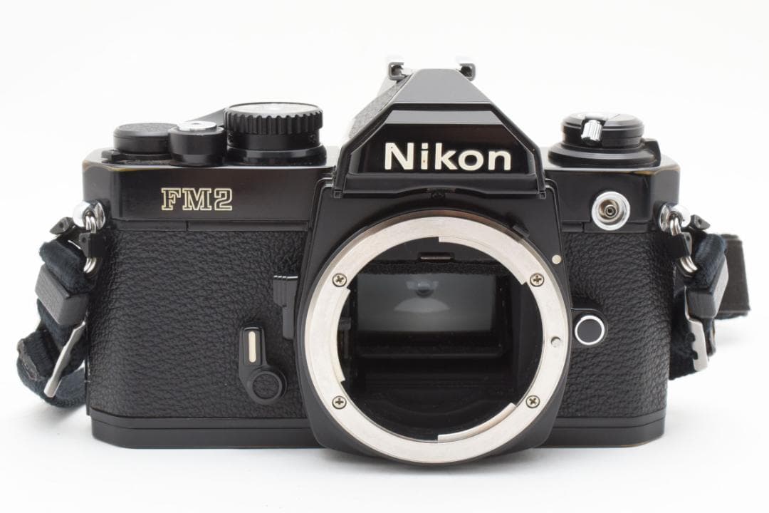 超美品 ニコン NEW FM2 ブラック フィルム　モルト新品交換済 M250